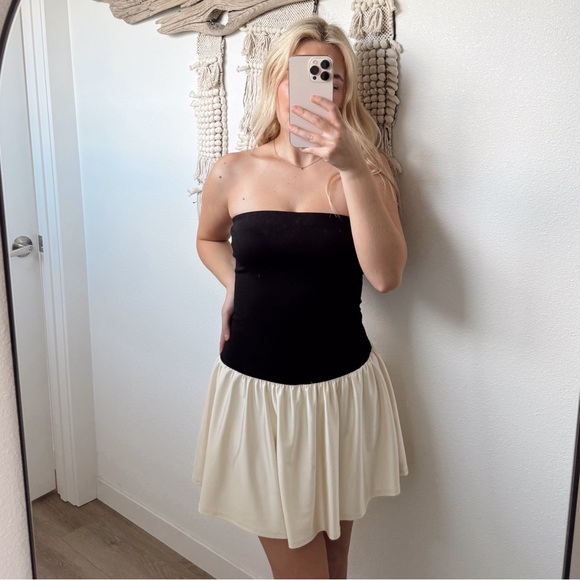 Windsor Dresses & Skirts - Windsor Elegant Black and Cream mini Dress